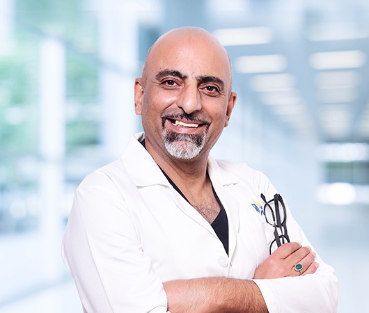 Dr. Sameer Kaul,Senior Consultant - Surgical Oncology, 